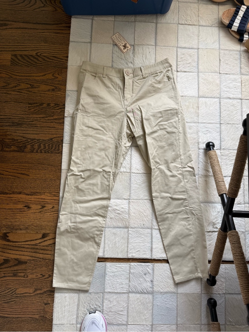 Women's Slim Chino Pants in Light Beige